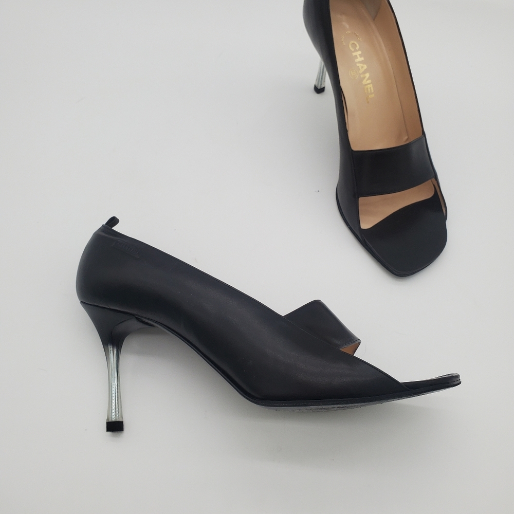 CHANEL Vintage 2000 Black Leather Pump Heels 41 - Picture 16 of 16
